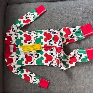 NWT Hanna Andersson Disney Onsie Pajamas with Matching Socks